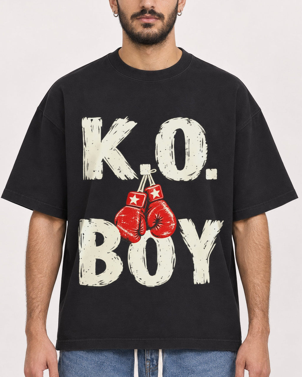 Mockup Boxy Heavyweight Tee Black male close-up 07