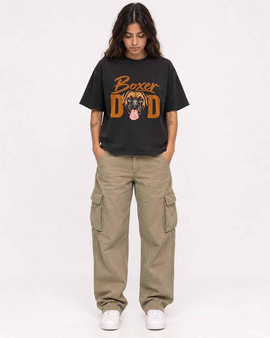 Mockup Boxy Heavyweight Tee Black female full-body 06
