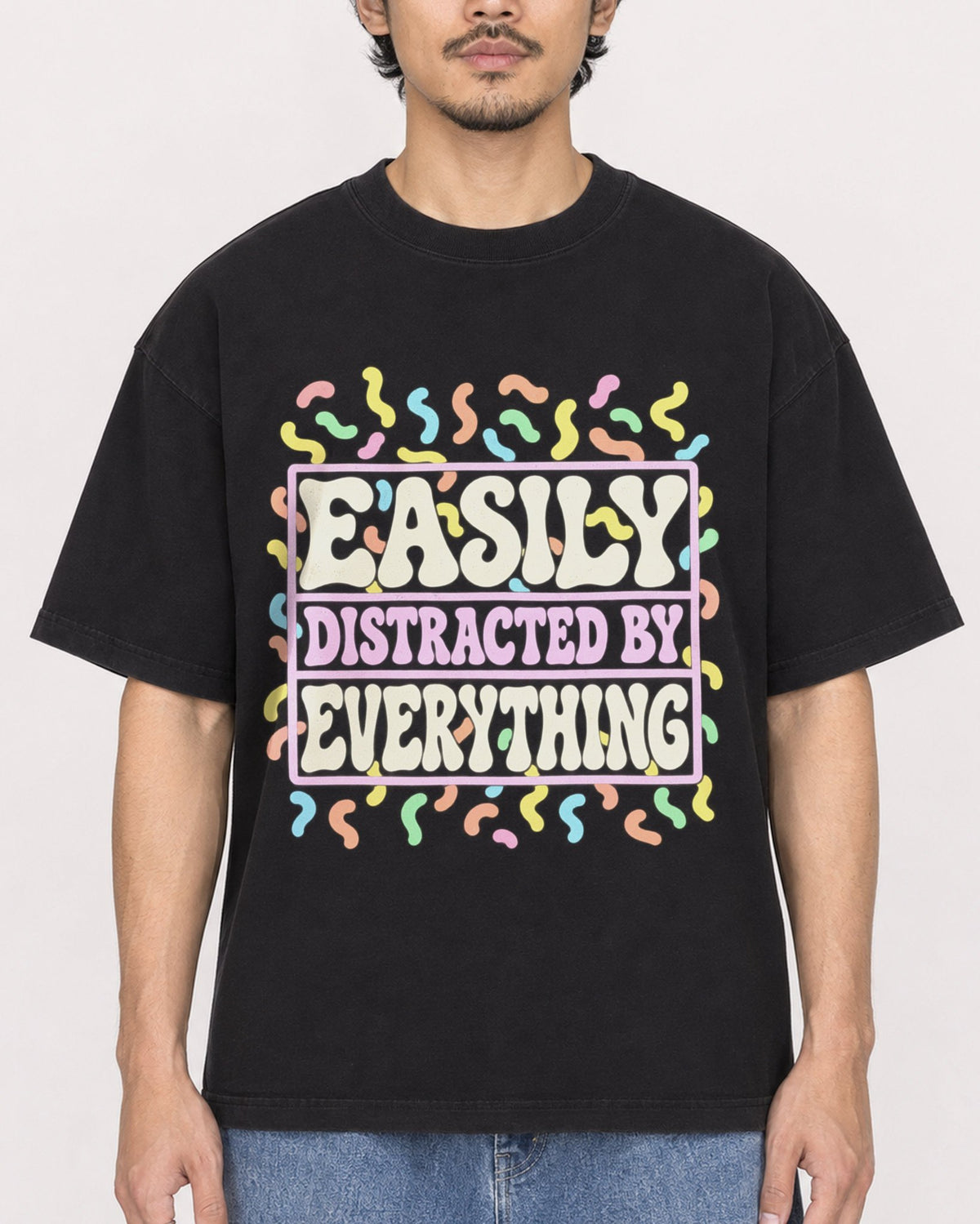 Mockup Boxy Heavyweight Tee Black male close-up 02