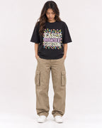 Mockup Boxy Heavyweight Tee Black female full-body 02