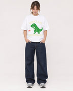 Mockup Boxy Heavyweight Tee White female full-body 29