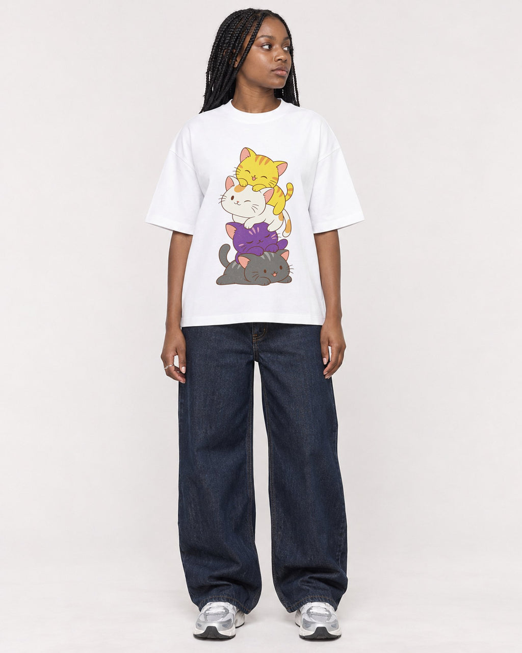 Mockup Boxy Heavyweight Tee White female full-body 04