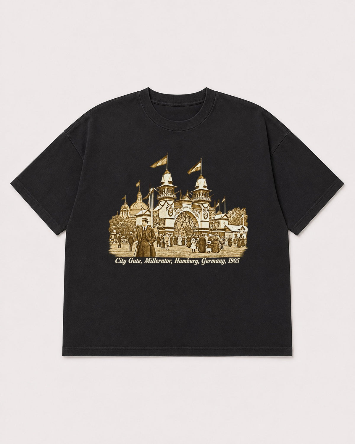 Mockup Boxy Heavyweight Tee Black product