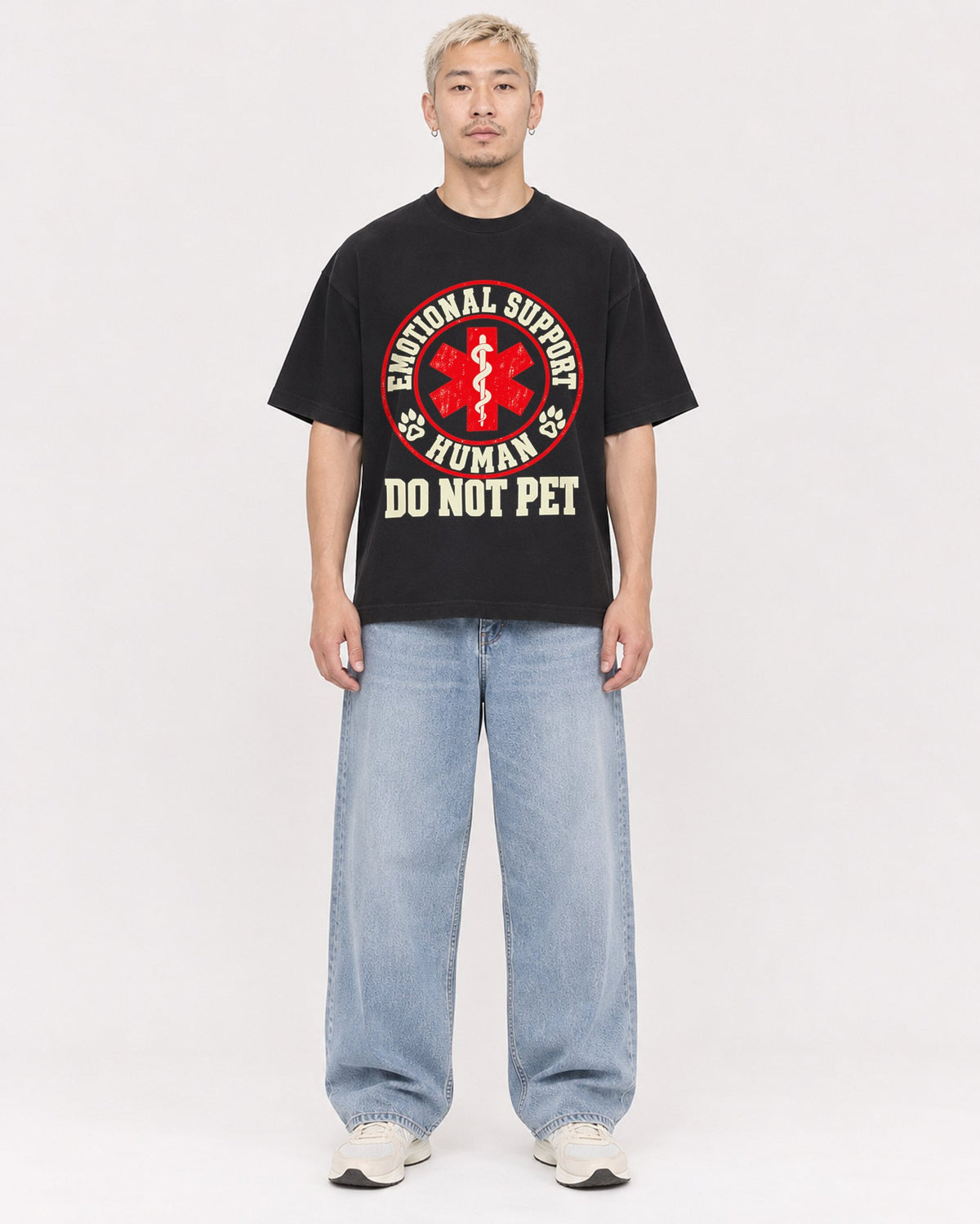 Mockup Boxy Heavyweight Tee Black male full-body 33