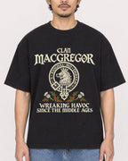 Mockup Boxy Heavyweight Tee Black male close-up 02