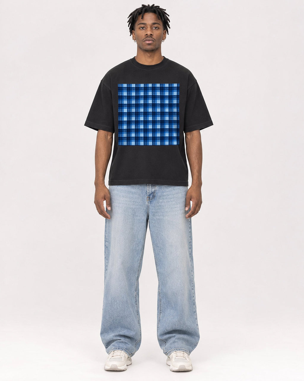 Mockup Boxy Heavyweight Tee Black male full-body 05