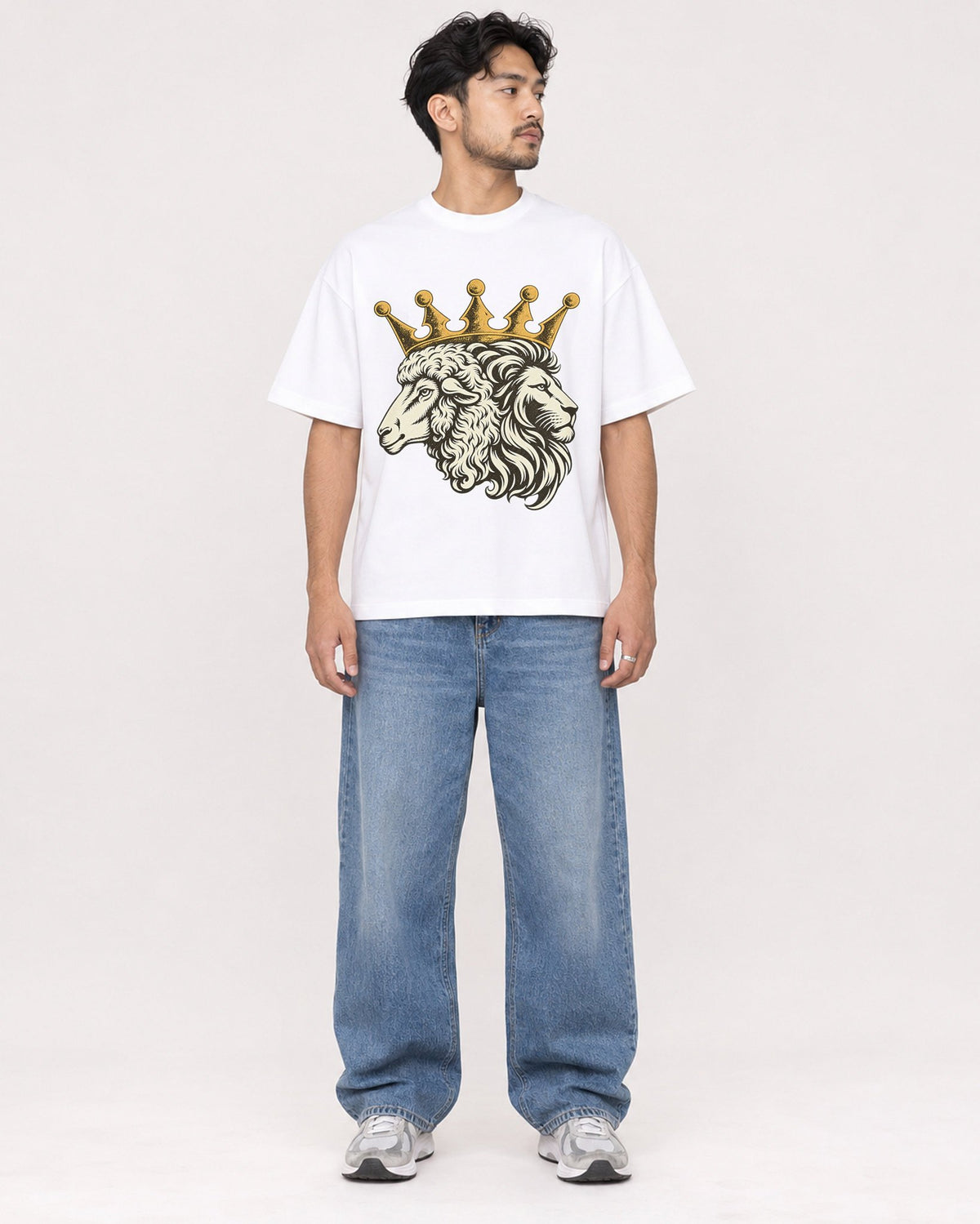 Mockup Boxy Heavyweight Tee White male full-body 02
