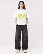 Mockup Boxy Heavyweight Tee White female full-body 03