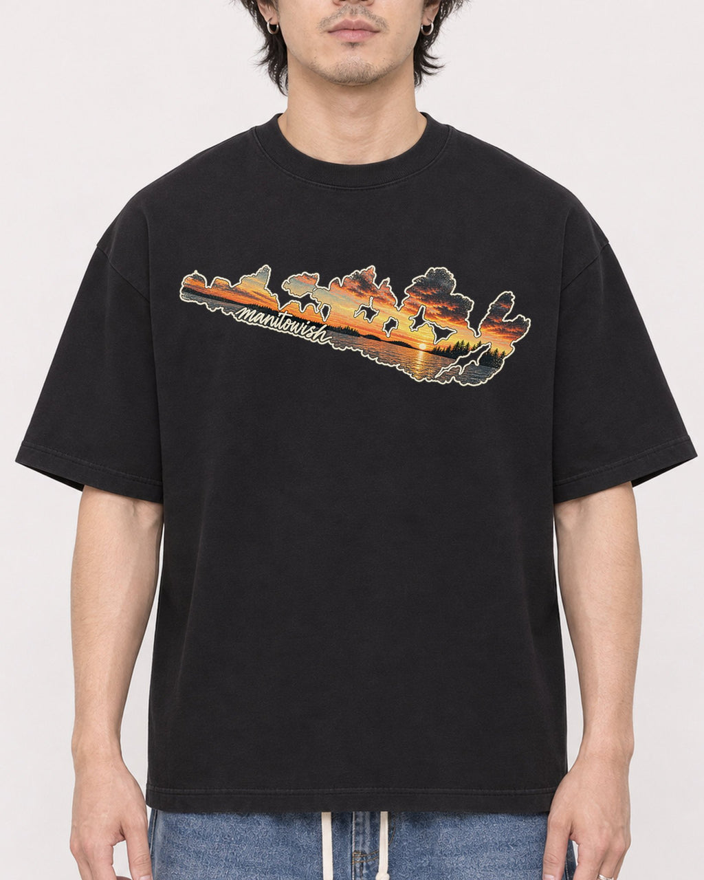 Mockup Boxy Heavyweight Tee Black male close-up 03