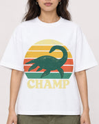 Mockup Boxy Heavyweight Tee White female close-up 02