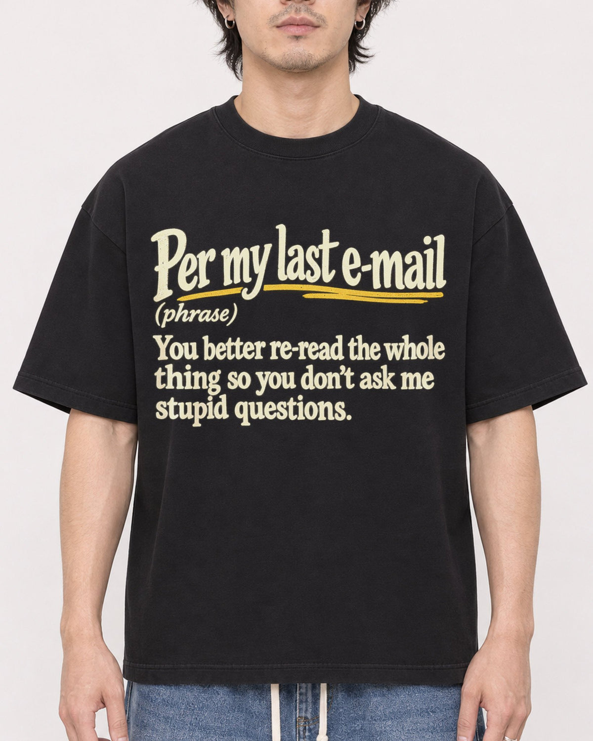 Mockup Boxy Heavyweight Tee Black male close-up 03