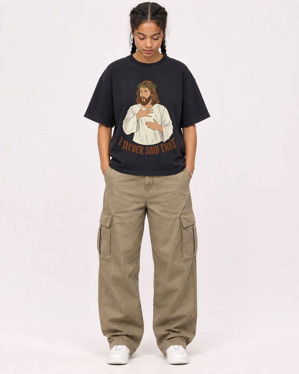 Mockup Boxy Heavyweight Tee Black female full-body 50