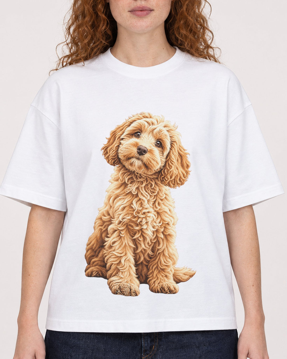 Mockup Boxy Heavyweight Tee White female close-up 09