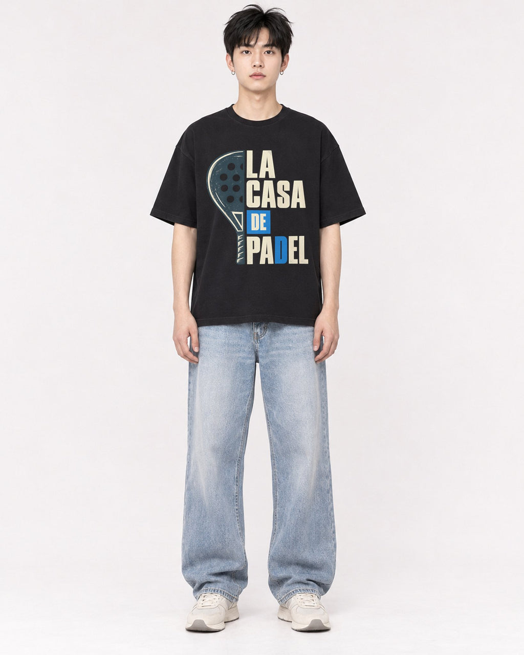 Mockup Boxy Heavyweight Tee Black male full-body 01
