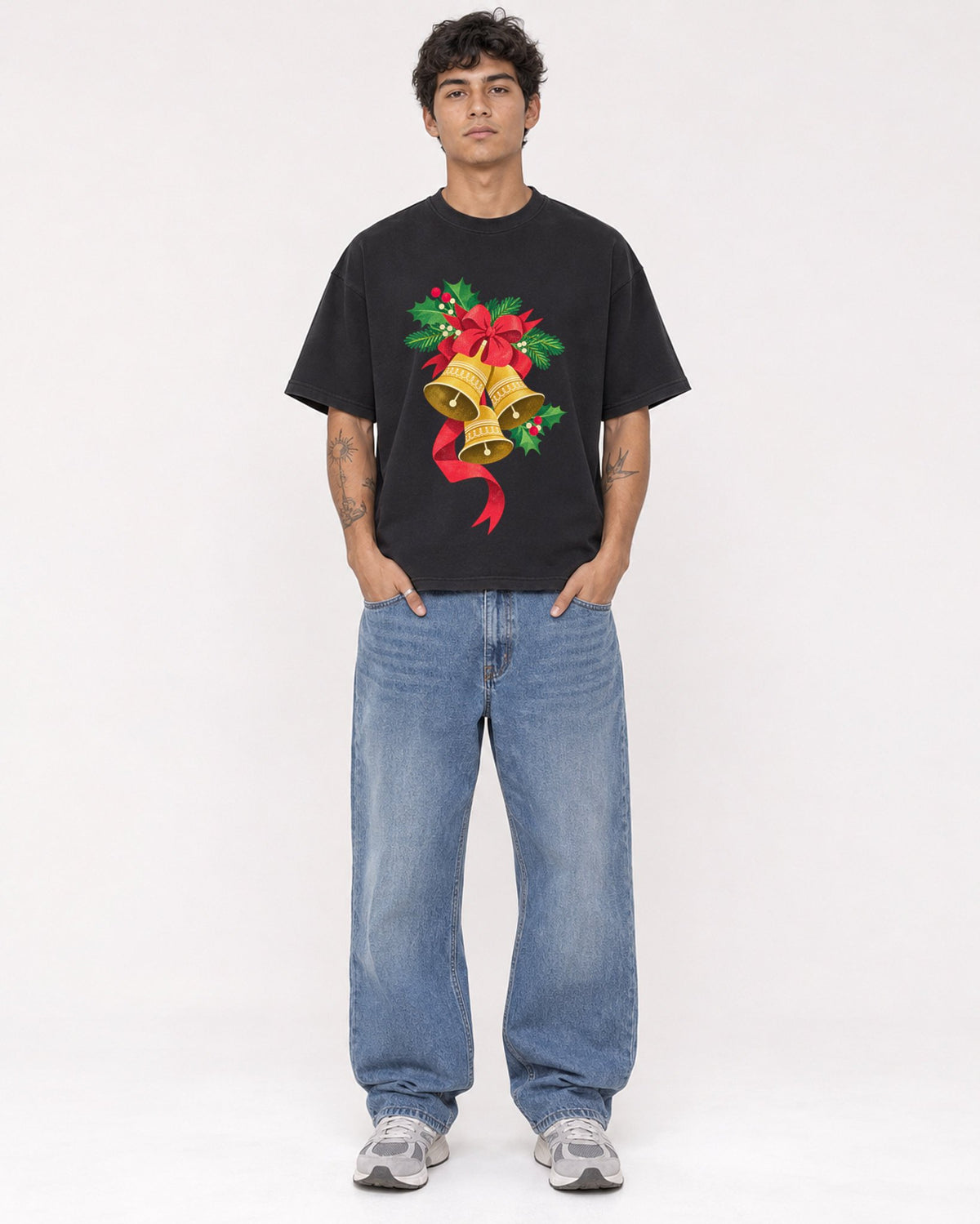 Mockup Boxy Heavyweight Tee Black male full-body 06