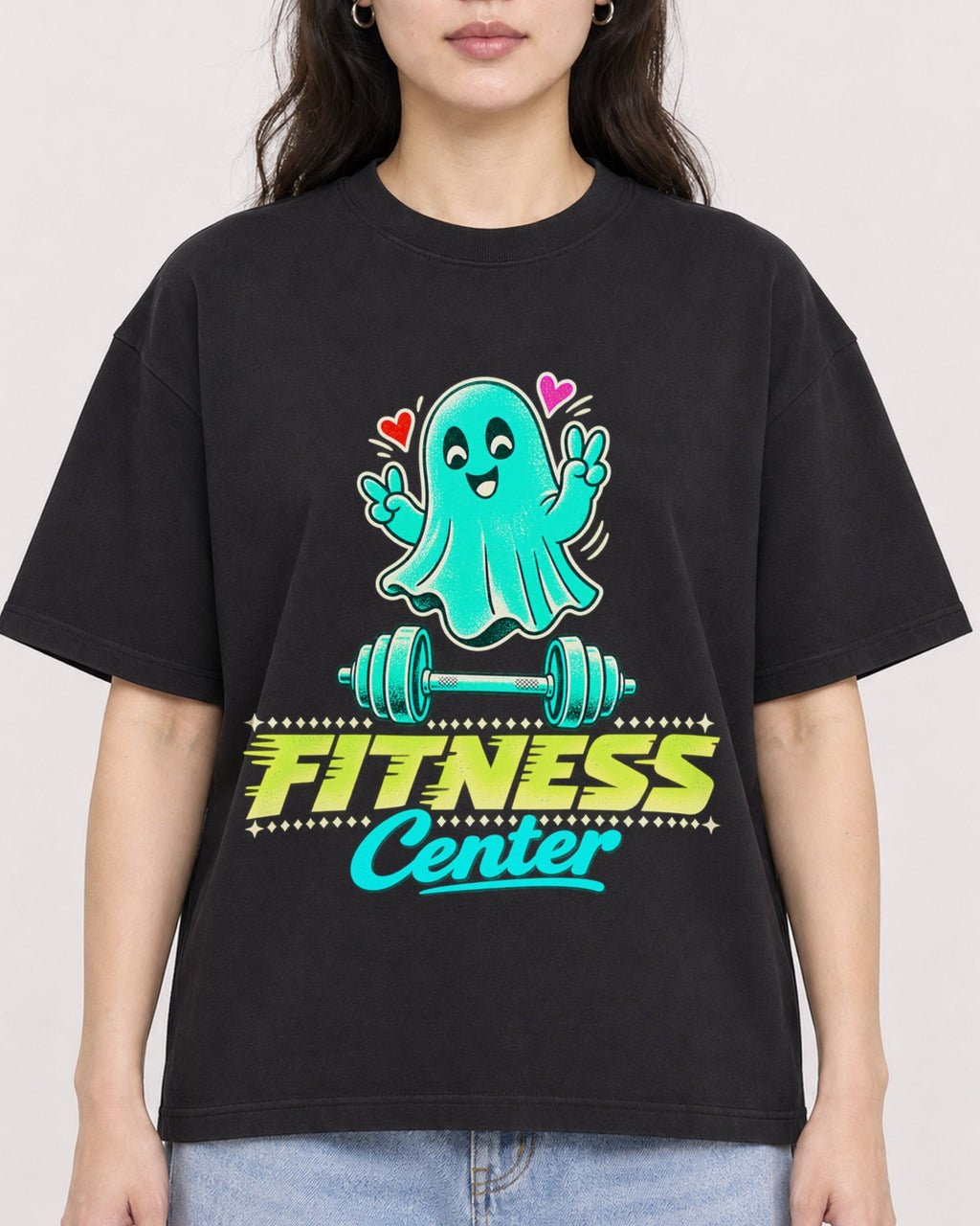 Mockup Boxy Heavyweight Tee Black female close-up 03