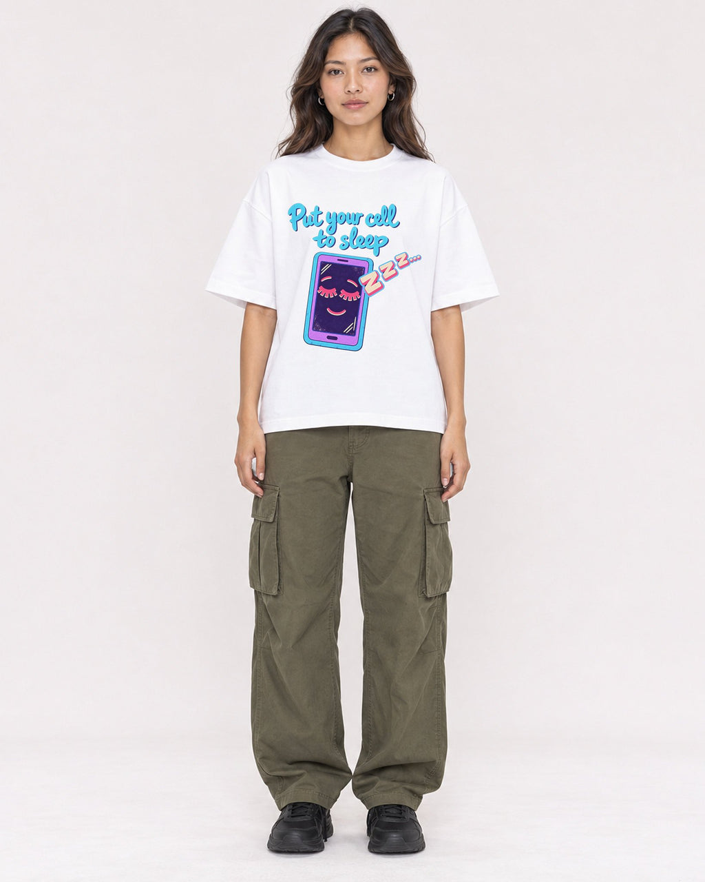 Mockup Boxy Heavyweight Tee White female full-body 02