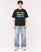 Mockup Boxy Heavyweight Tee Black male full-body 01