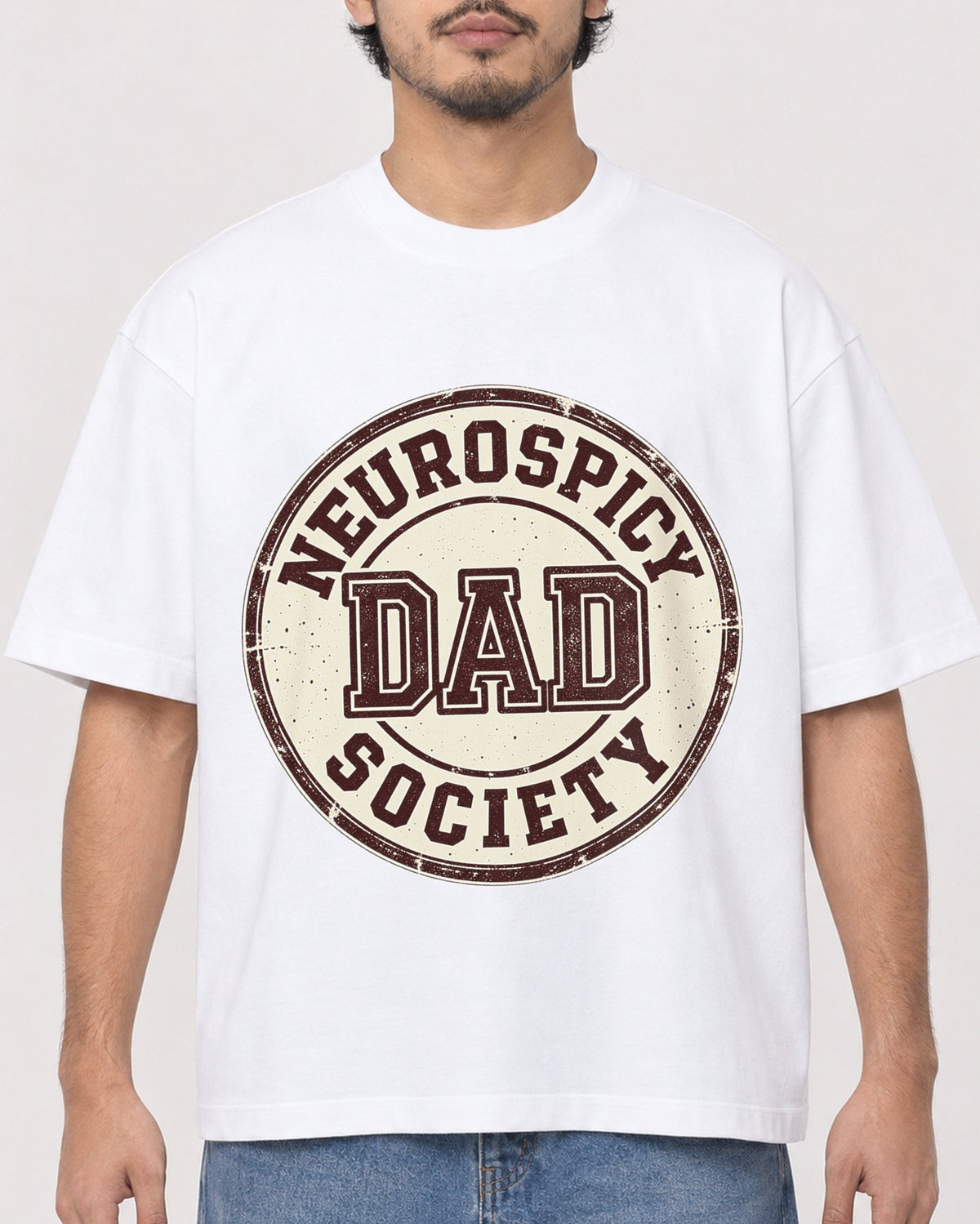 Mockup Boxy Heavyweight Tee White male close-up 02