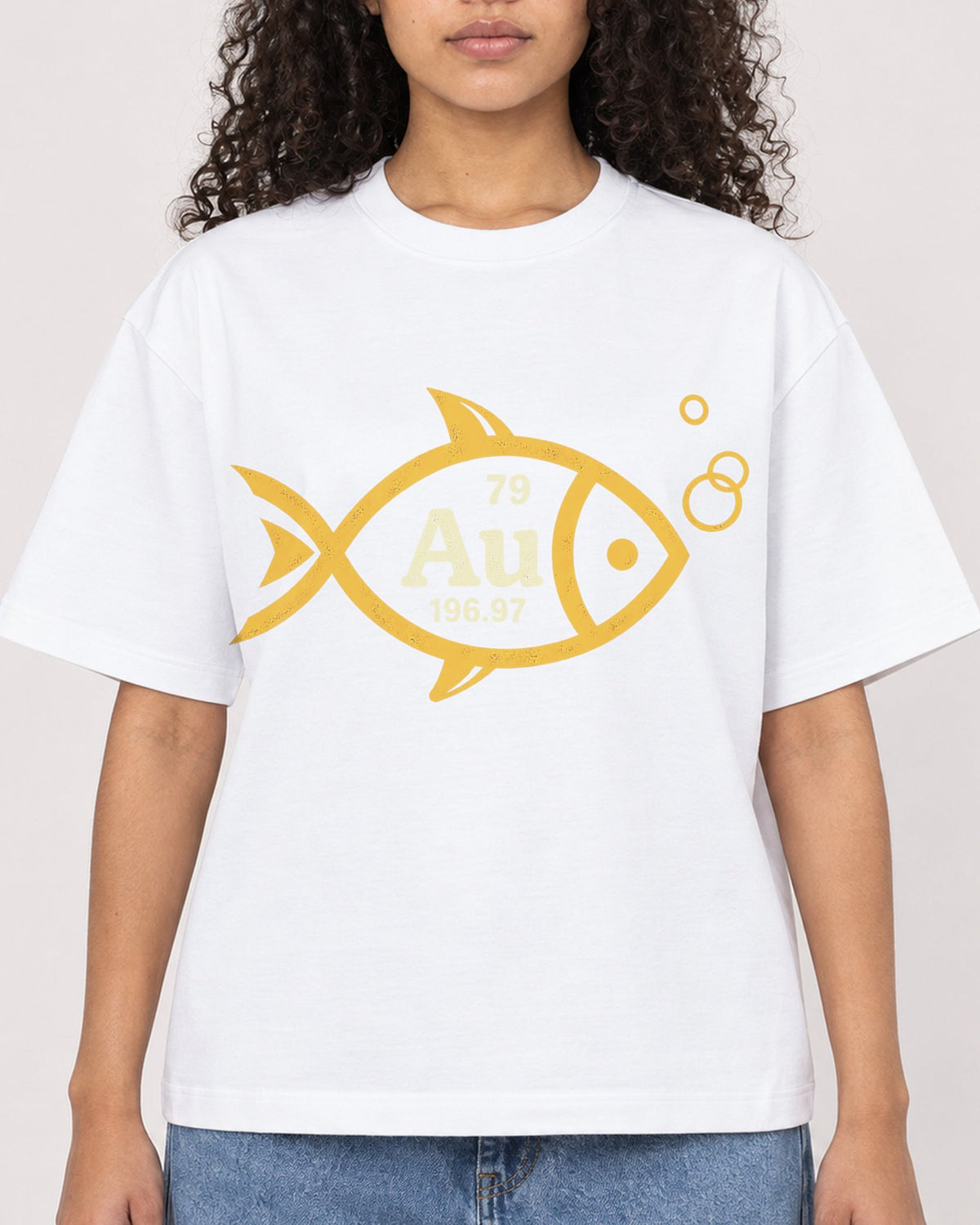Mockup Boxy Heavyweight Tee White female close-up 10