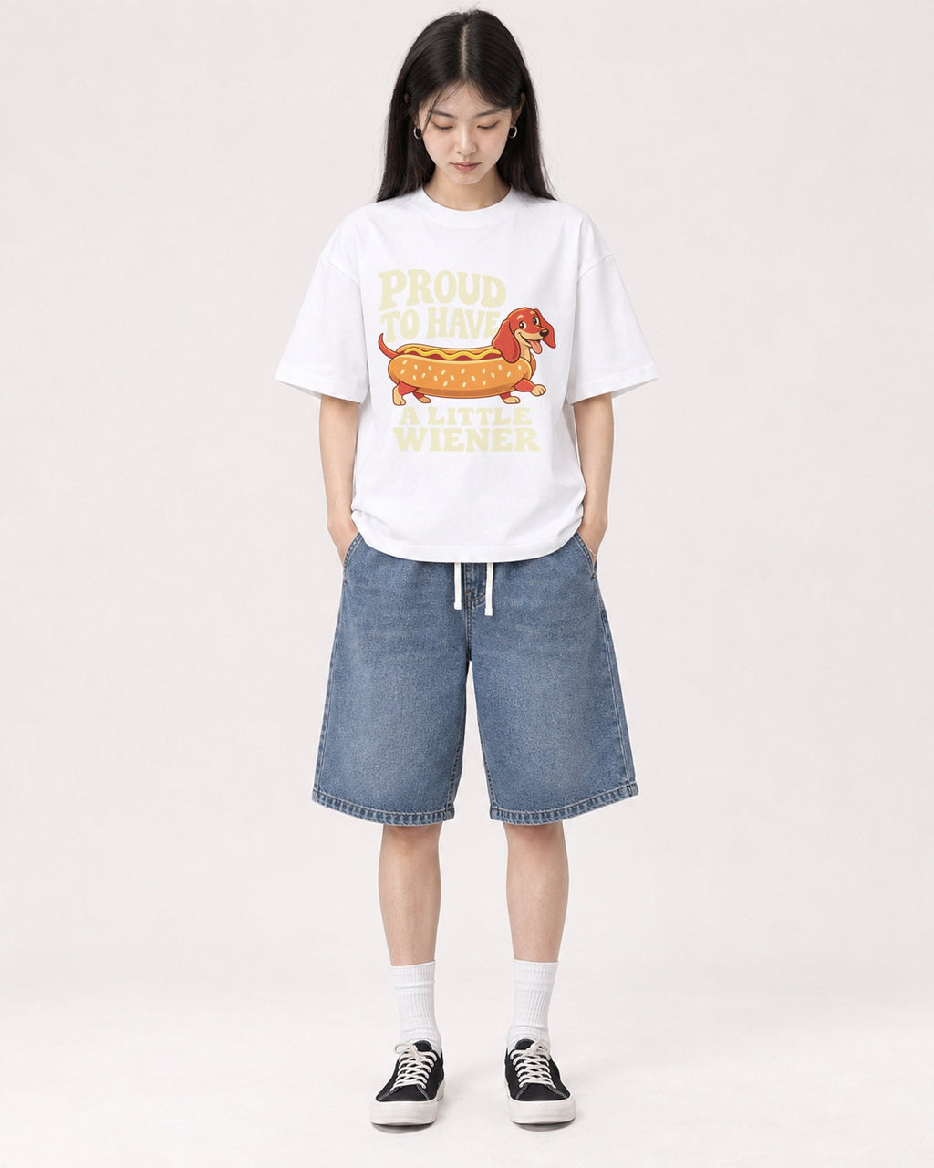 Mockup Boxy Heavyweight Tee White female full-body 01