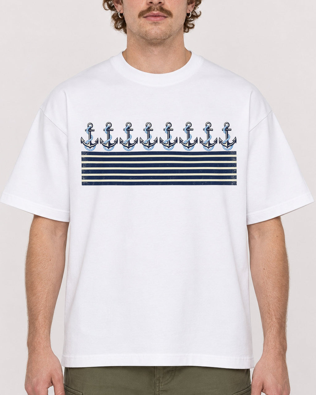 Mockup Boxy Heavyweight Tee White male close-up 09