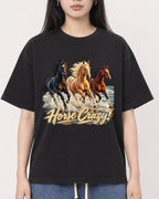 Mockup Boxy Heavyweight Tee Black female close-up 01