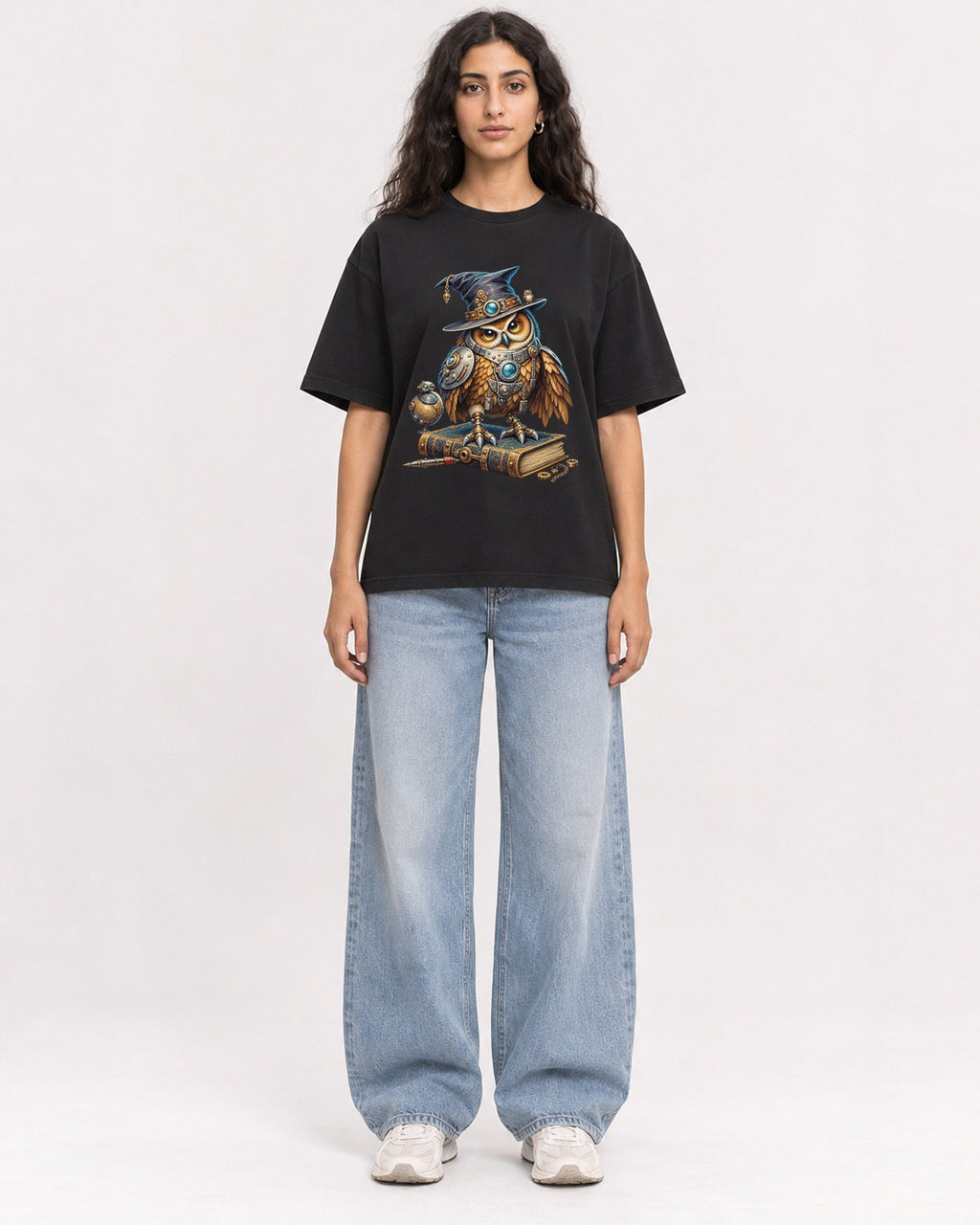 Mockup Boxy Heavyweight Tee Black female full-body 07