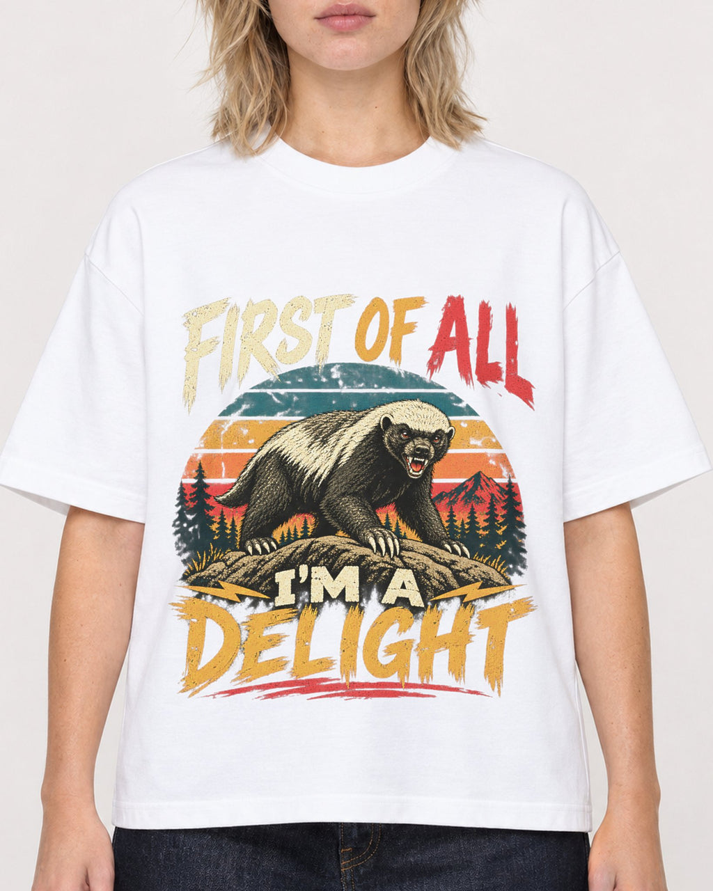 Mockup Boxy Heavyweight Tee White female close-up 19