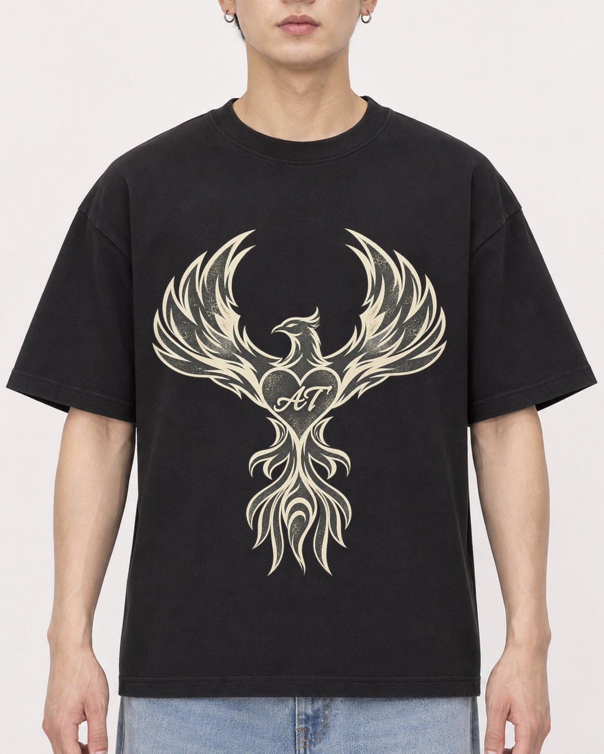 Mockup Boxy Heavyweight Tee Black male close-up 01
