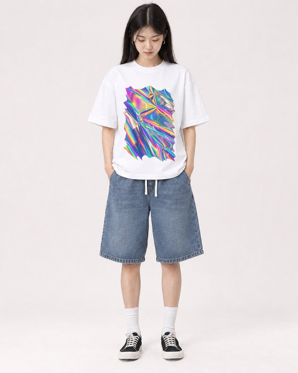 Mockup Boxy Heavyweight Tee White female full-body 01