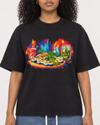 Mockup Boxy Heavyweight Tee Black female close-up 05