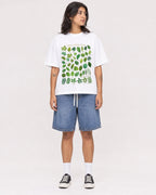 Mockup Boxy Heavyweight Tee White female full-body 36