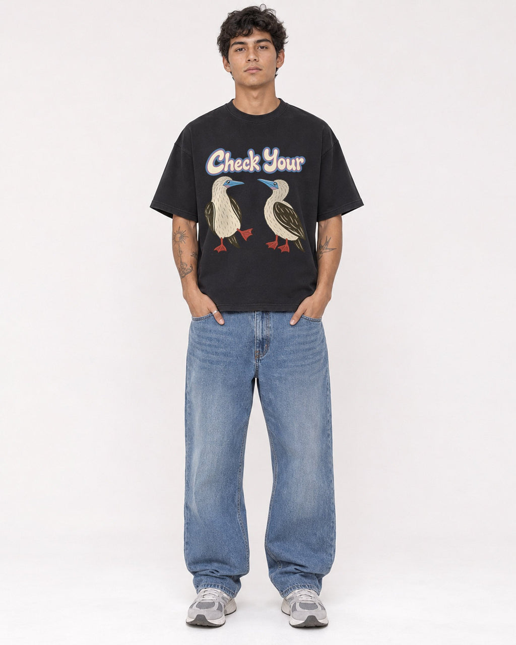 Mockup Boxy Heavyweight Tee Black male full-body 06