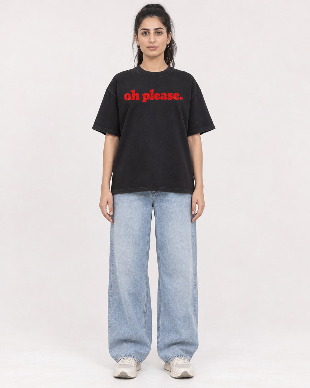 Mockup Boxy Heavyweight Tee Black female full-body 47