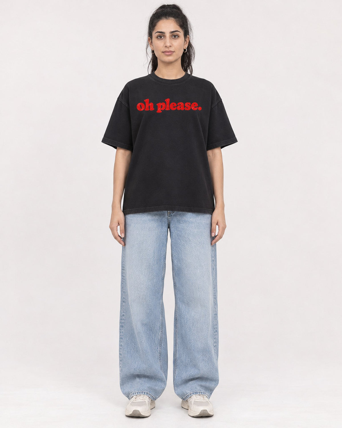 Mockup Boxy Heavyweight Tee Black female full-body 47