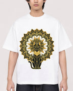 Mockup Boxy Heavyweight Tee White male close-up 11