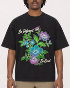 Mockup Boxy Heavyweight Tee Black male close-up 04