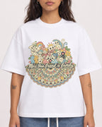Mockup Boxy Heavyweight Tee White female close-up 06