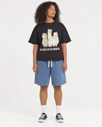 Mockup Boxy Heavyweight Tee Black female full-body 05