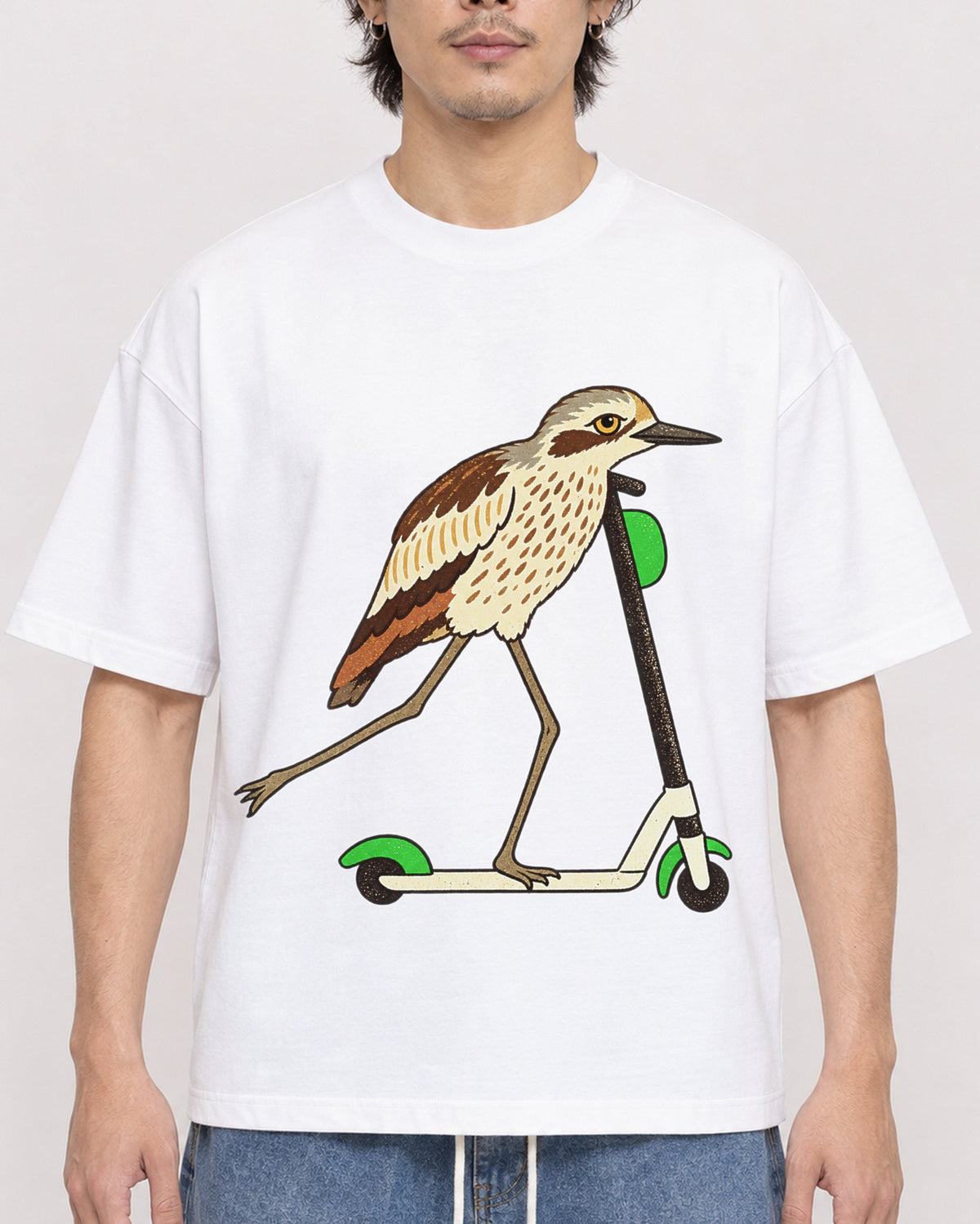 Mockup Boxy Heavyweight Tee White male close-up 03