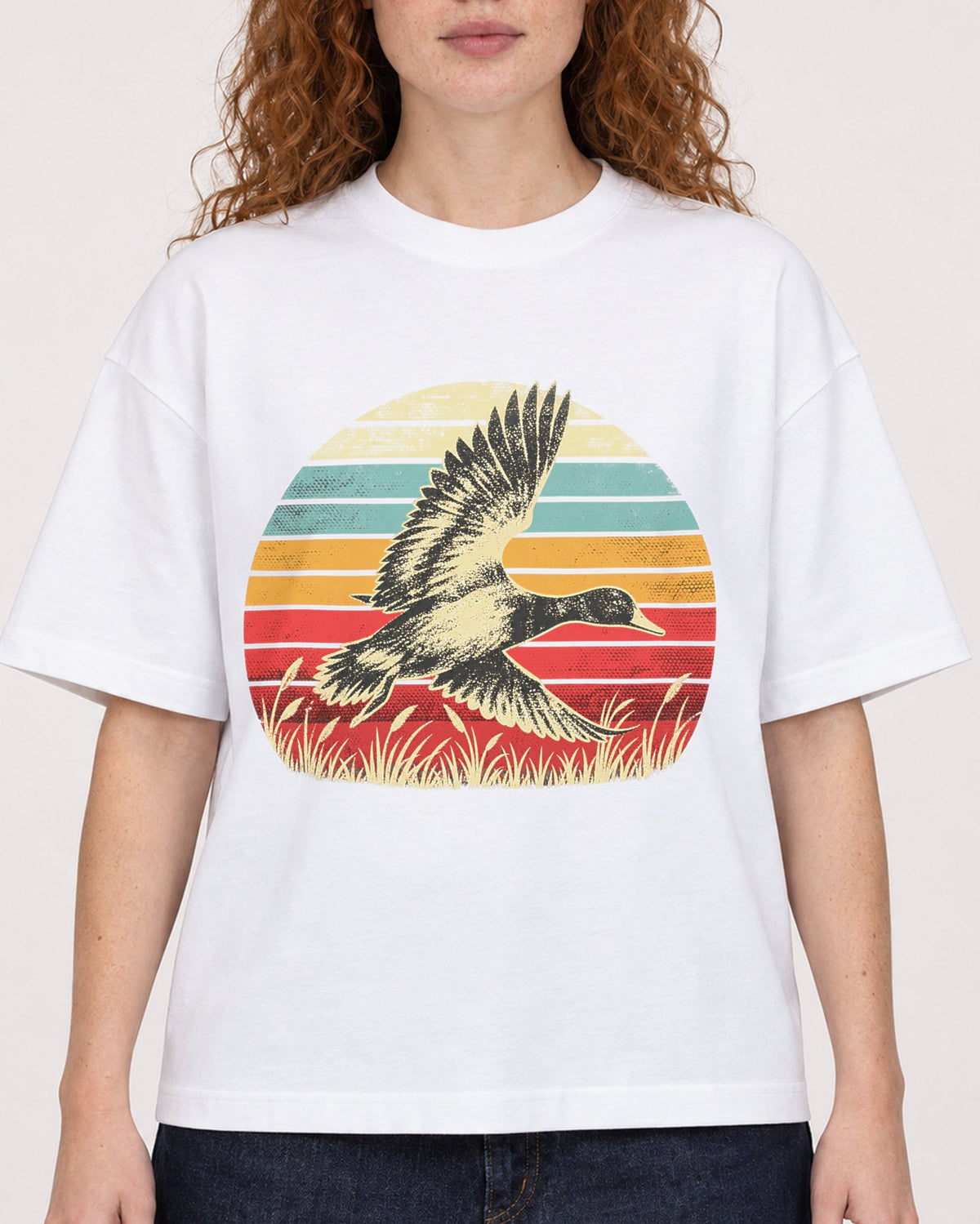Mockup Boxy Heavyweight Tee White female close-up 09