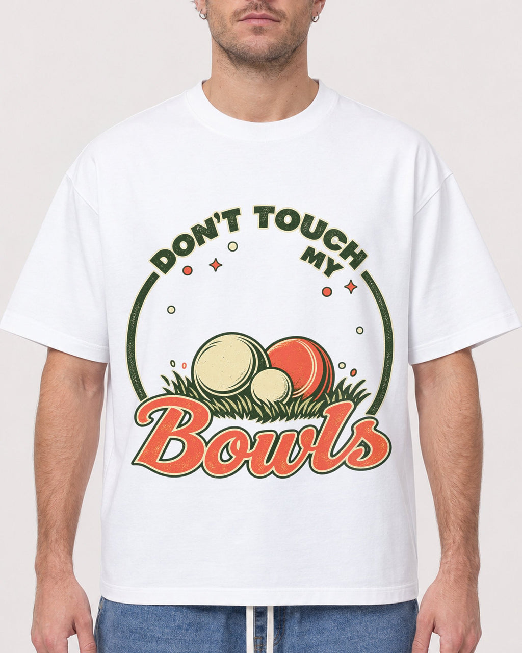 Mockup Boxy Heavyweight Tee White male close-up 08