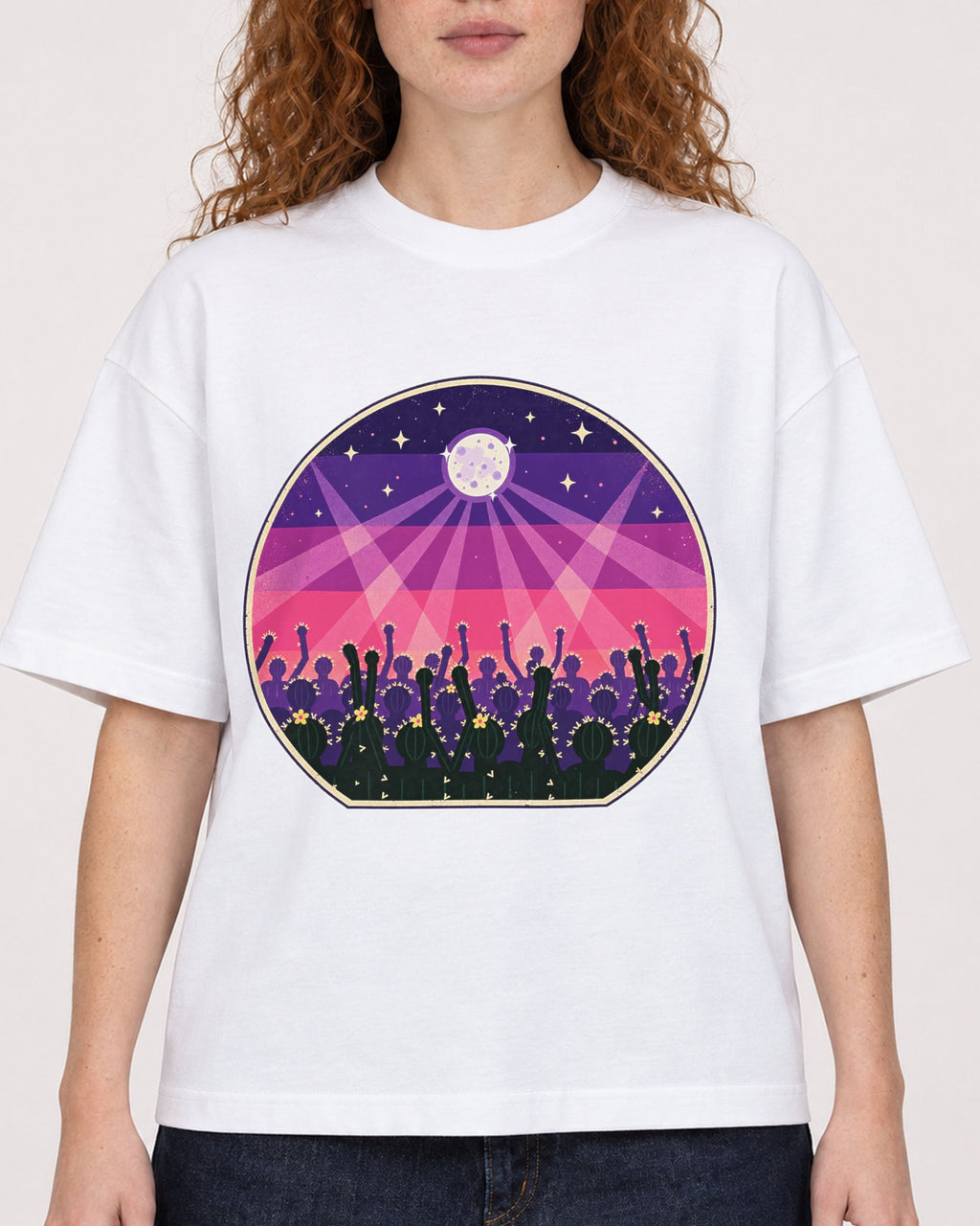 Mockup Boxy Heavyweight Tee White female close-up 09