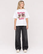 Mockup Boxy Heavyweight Tee White female full-body 08