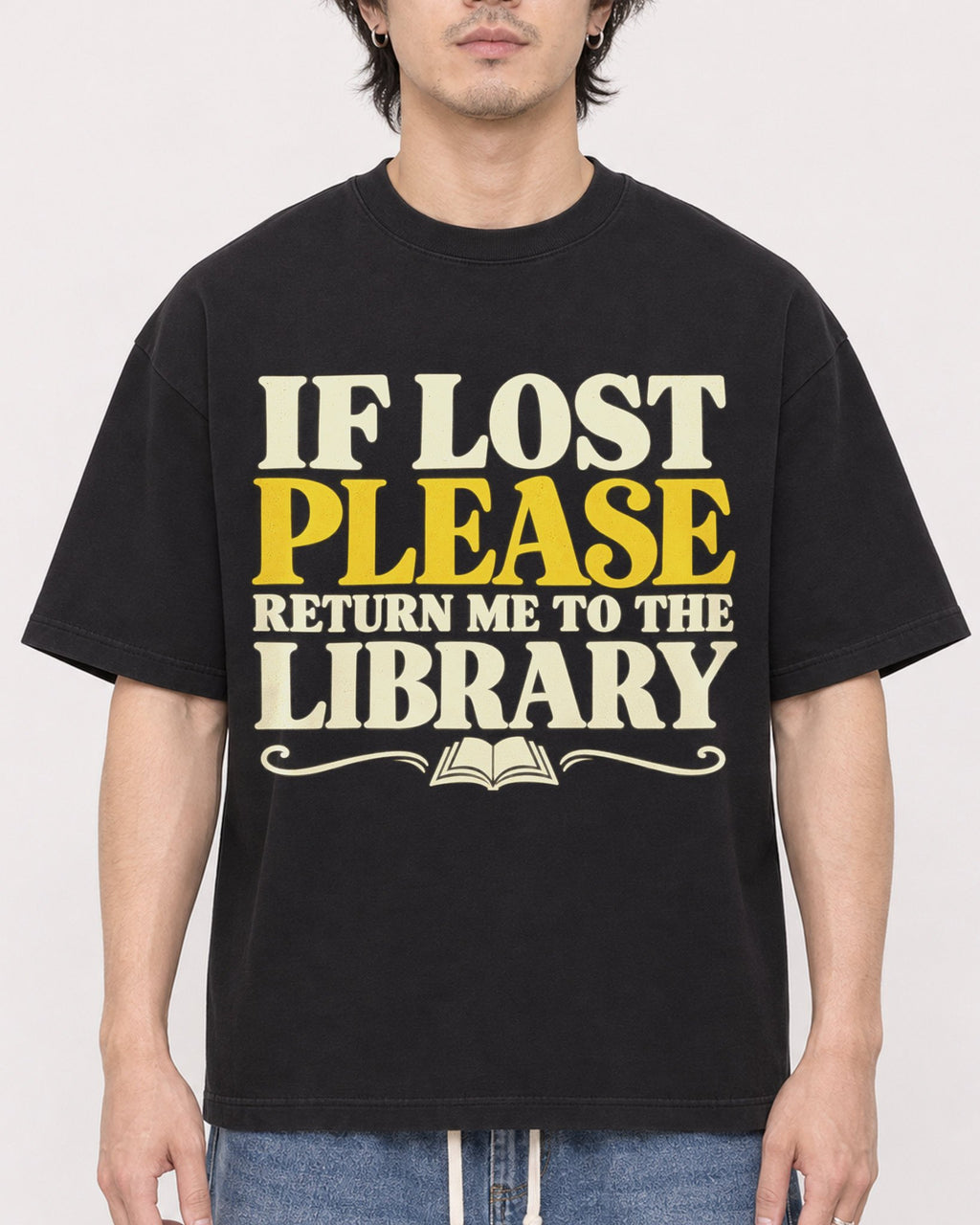 Mockup Boxy Heavyweight Tee Black male close-up 03