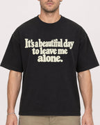 Mockup Boxy Heavyweight Tee Black male close-up 08