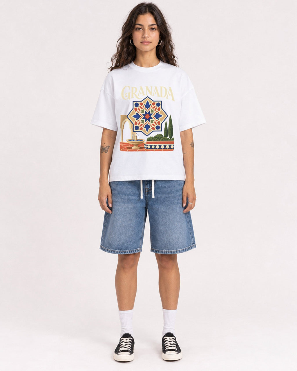 Mockup Boxy Heavyweight Tee White female full-body 06