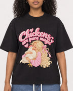 Mockup Boxy Heavyweight Tee Black female close-up 05