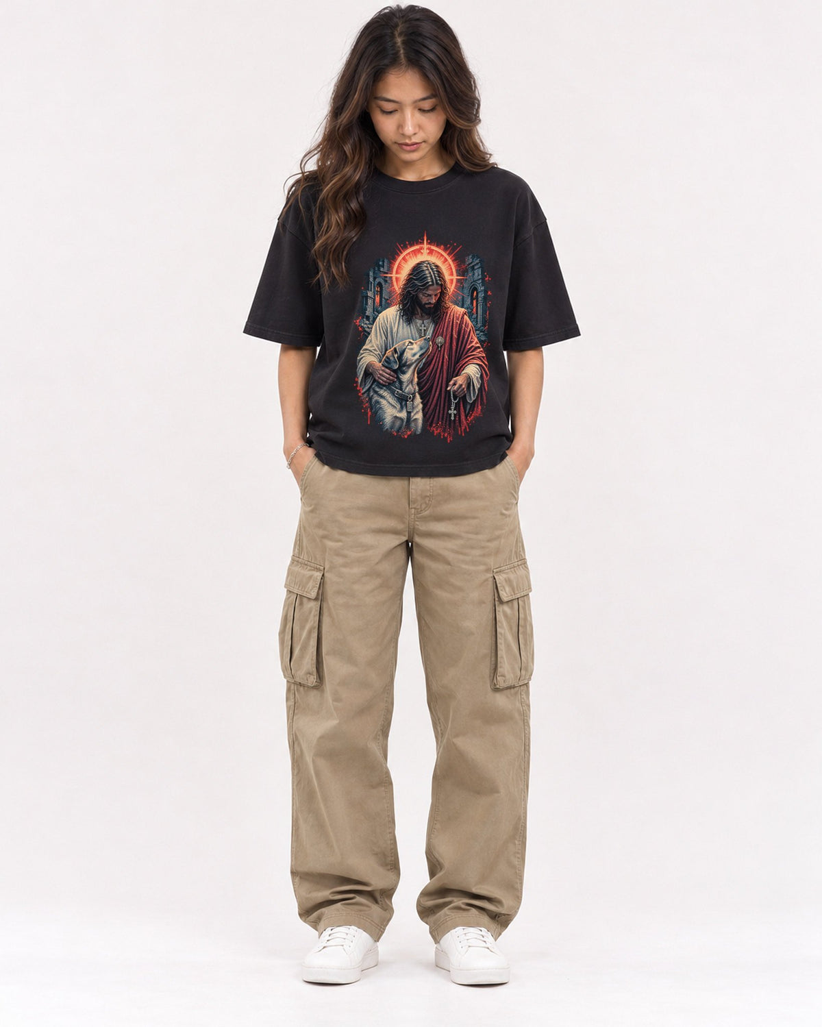 Mockup Boxy Heavyweight Tee Black female full-body 02